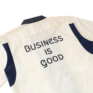 Open collar shirt "Business is good"