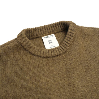 Shetland wool embroidery knit